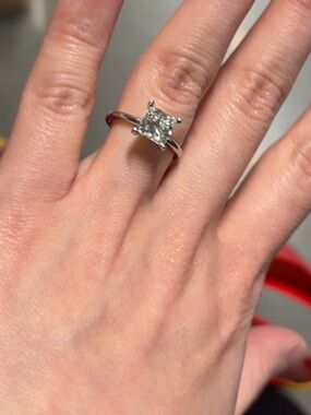 2 carat princess ring. Lightbox jewelry diamond Color D VS+ with 10k white gold